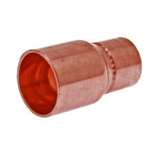 Förminskning med 1 muff kapillär 22 mm x 18 mm